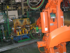 Robotska celica-ABB-Pogonska tehnika-BAUER-Reduktor, gonilo, predle�je-Industrijska oprema-dvigala-dvi�ni sistemi-ABUS-zastopstvo TALER ING-TALER-Industrijska oprema-linije